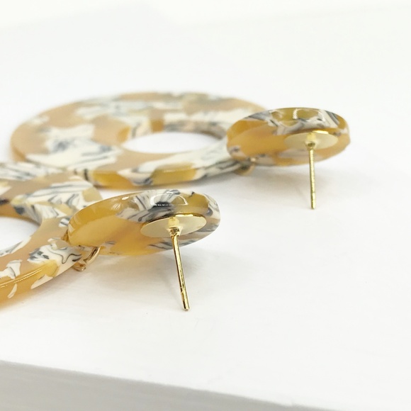 Open Circle Pendant Drop Earrings in Amber - Picture 6 of 8